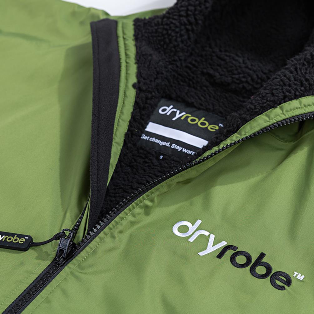 dryrobe Advance Long Sleeve Changing Robe - Dark Green / Black Extra Image 4